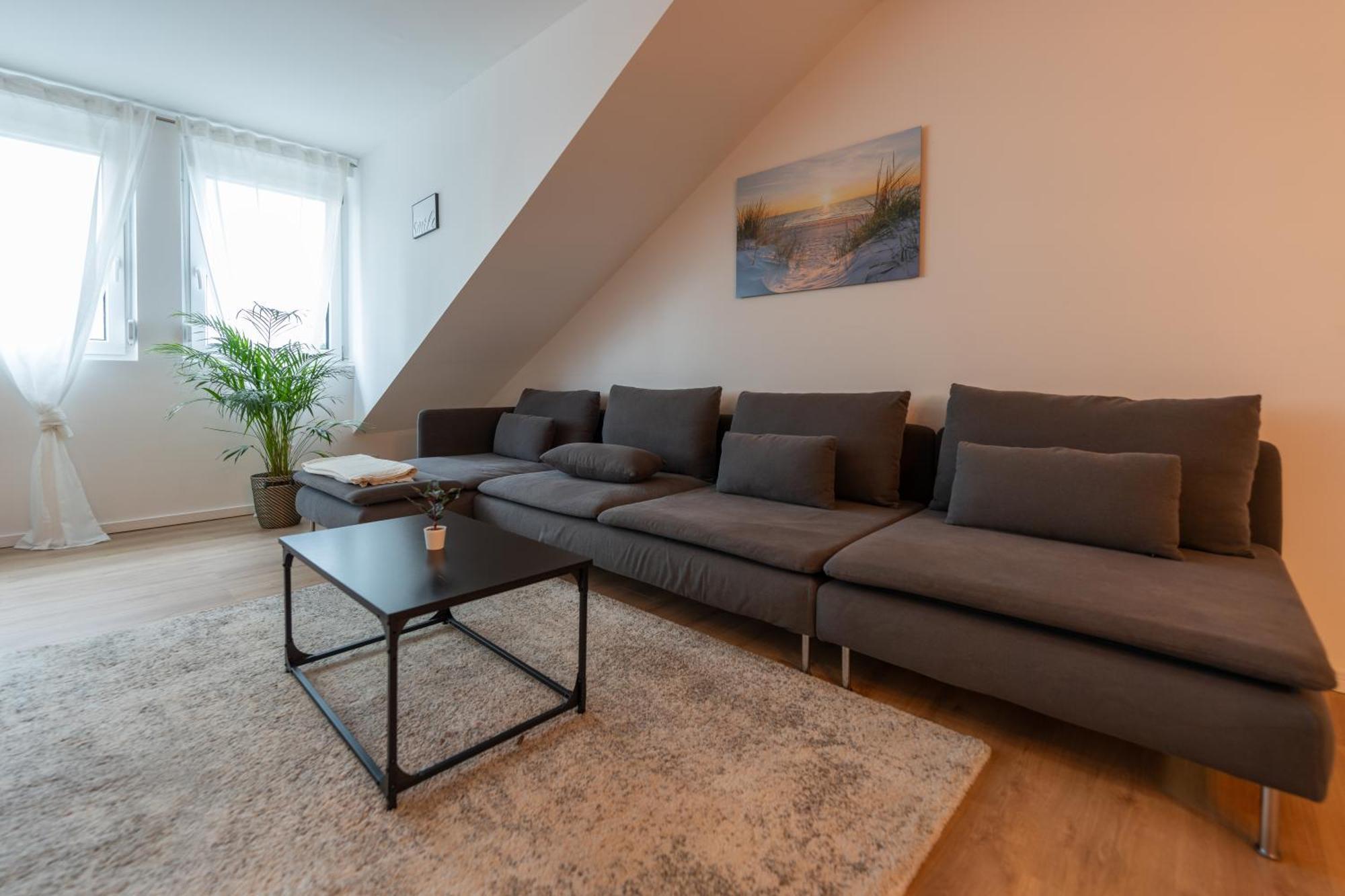 Apartment Im Dachgeschoss Plankstadt Luaran gambar